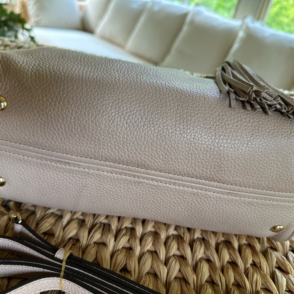Michael Kors Bedford tassel satchel - Picture 4 of 11